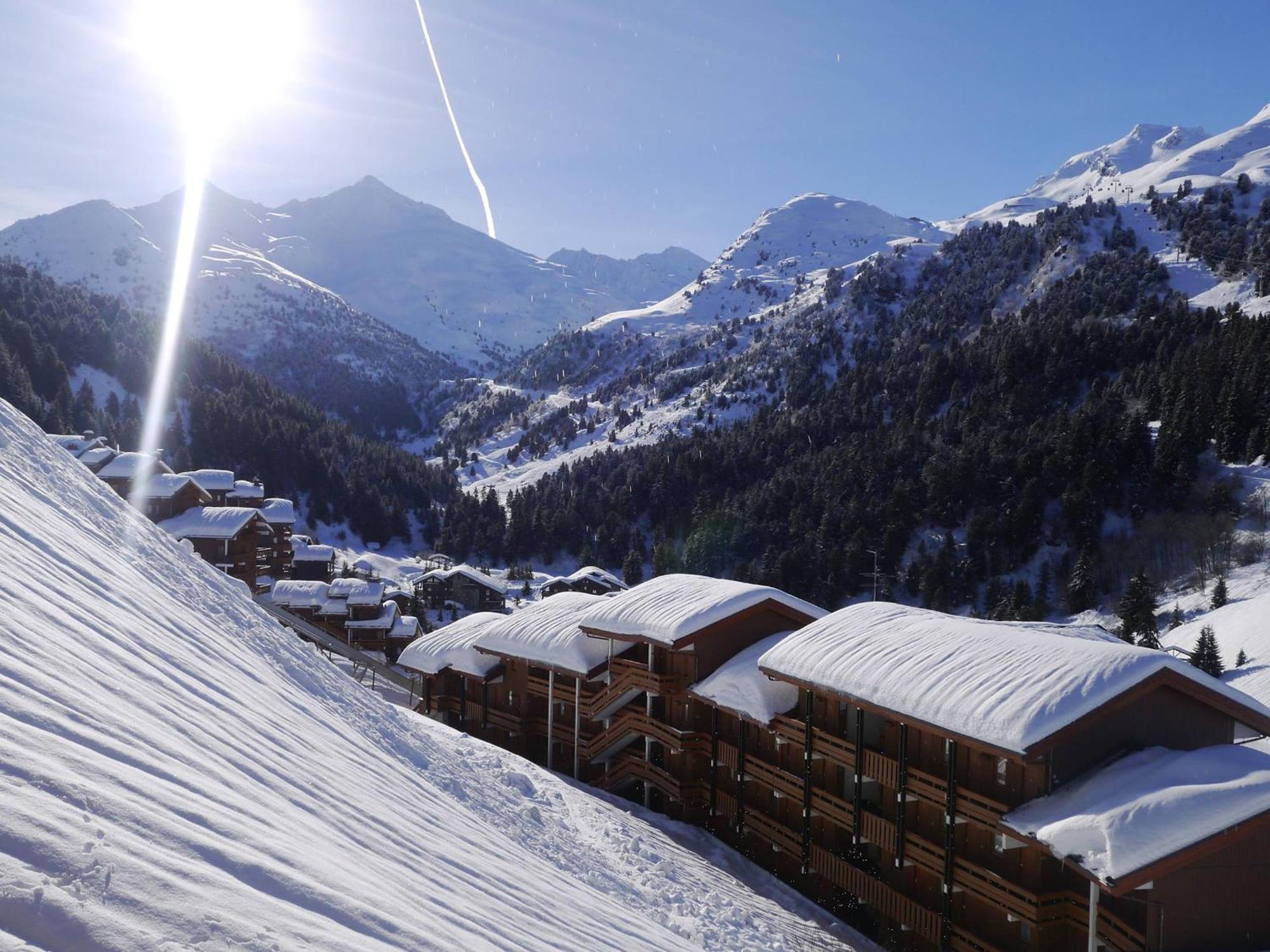 Charmant Appartement Avec Balcon, Wifi Et Ascenseur A Meribel - Fr-1-355-14 Bagian luar foto